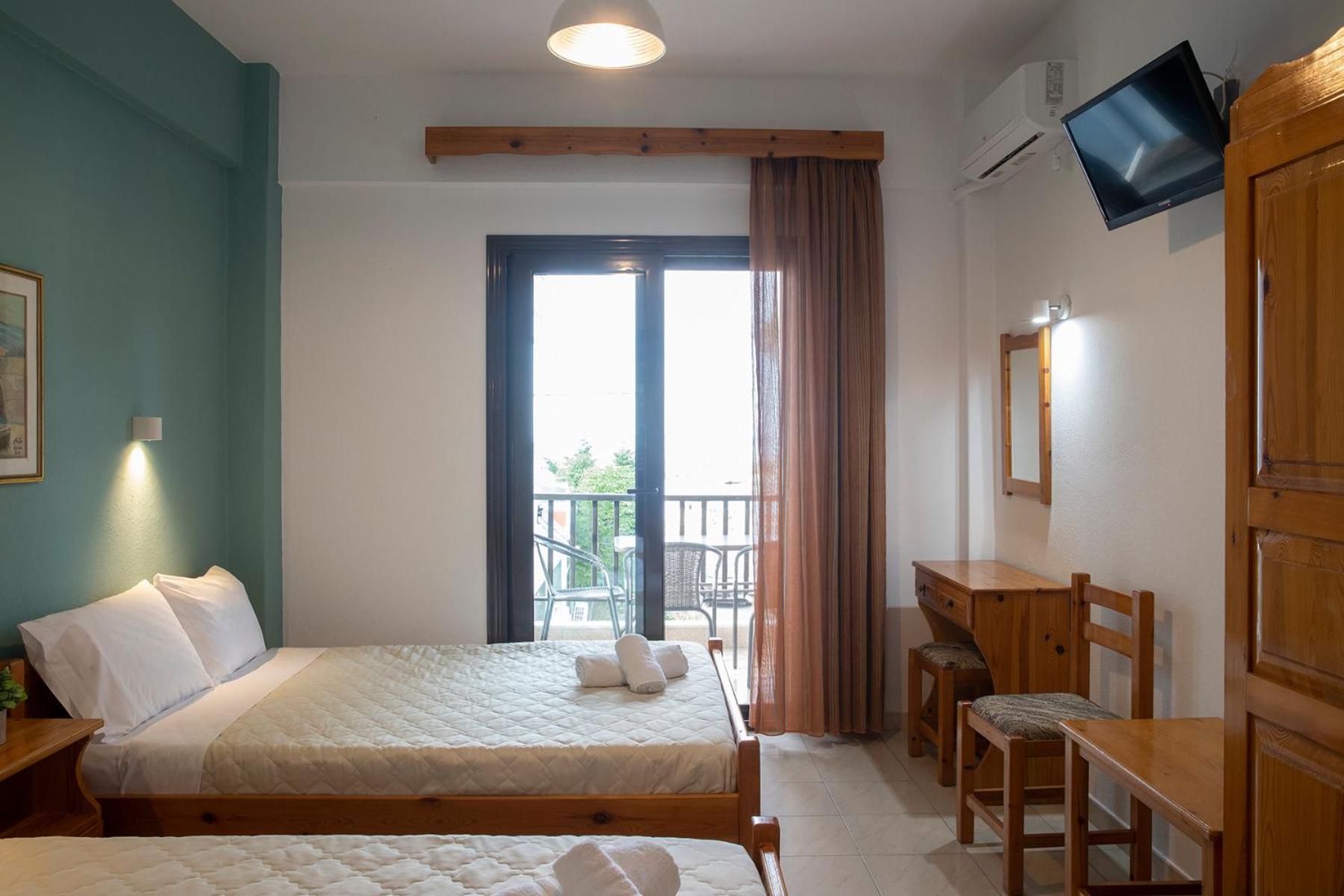 Manos Kritikakis Apartments Platamonas Exterior photo