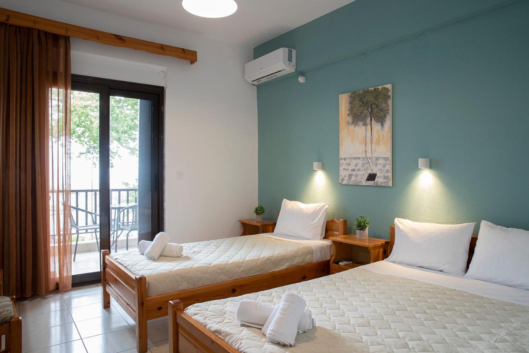 Manos Kritikakis Apartments Platamonas Exterior photo
