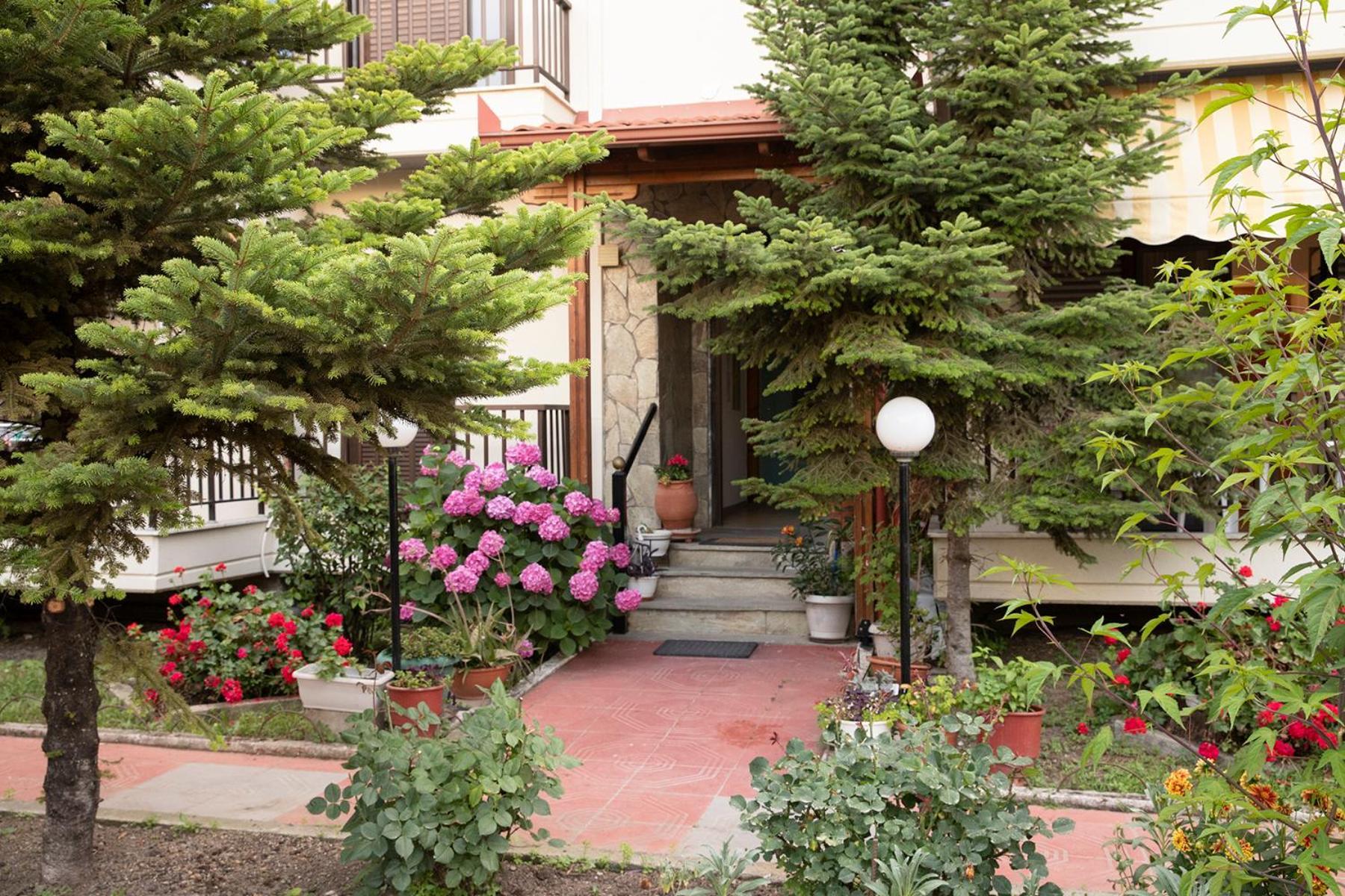 Manos Kritikakis Apartments Platamonas Exterior photo